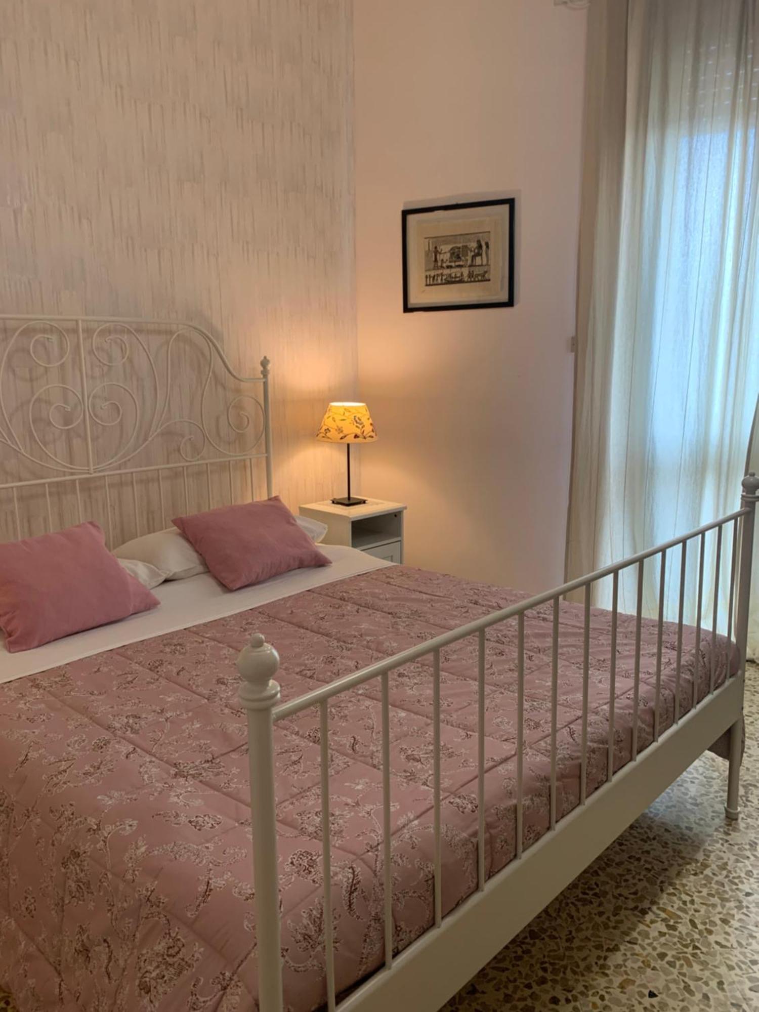 La Casa Di Chicca Apartment Lecce Ngoại thất bức ảnh