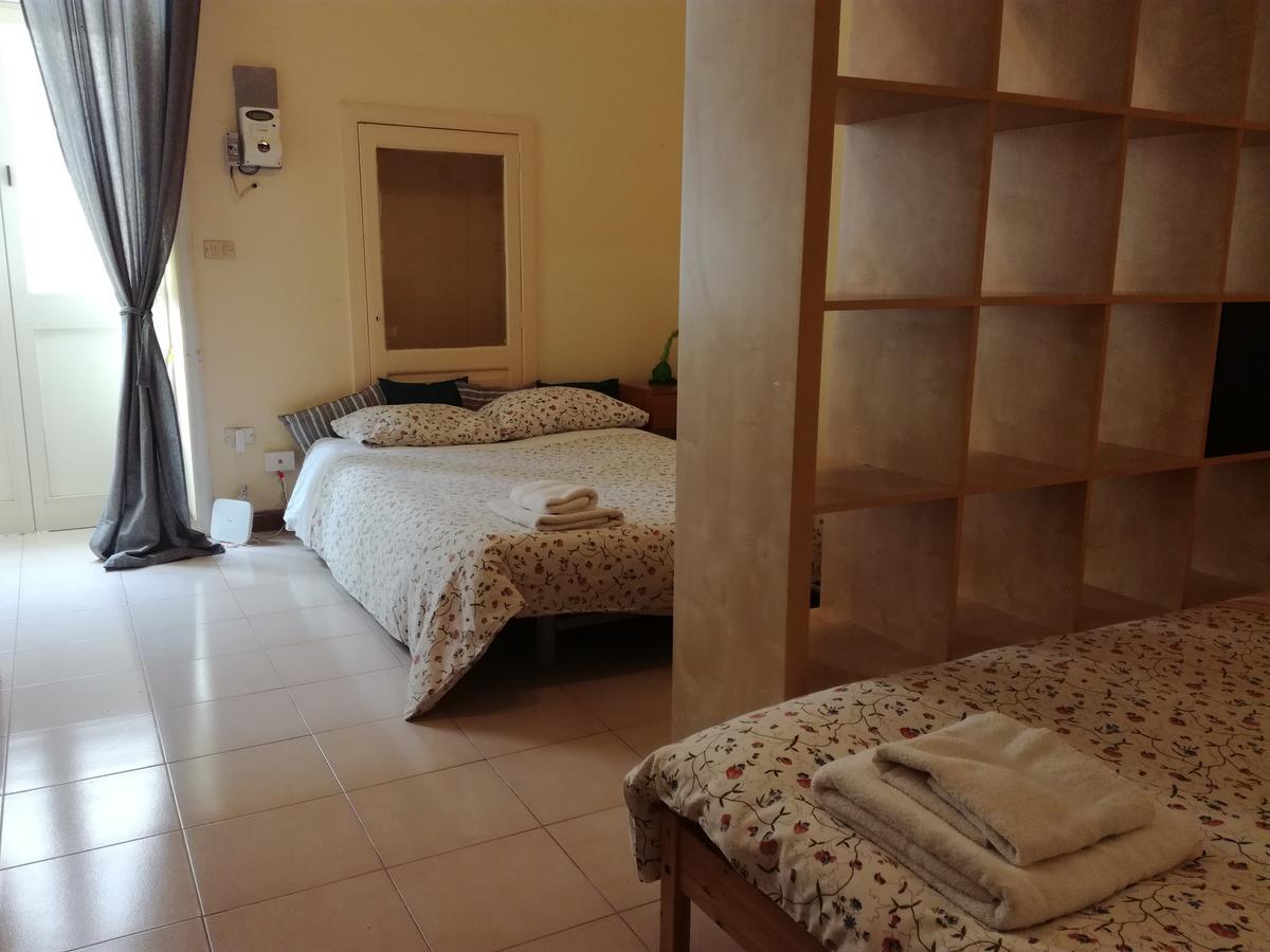 La Casa Di Chicca Apartment Lecce Ngoại thất bức ảnh